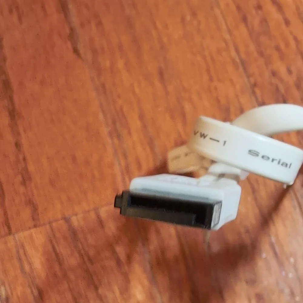 eSATA Plate Port with White and Black Cables